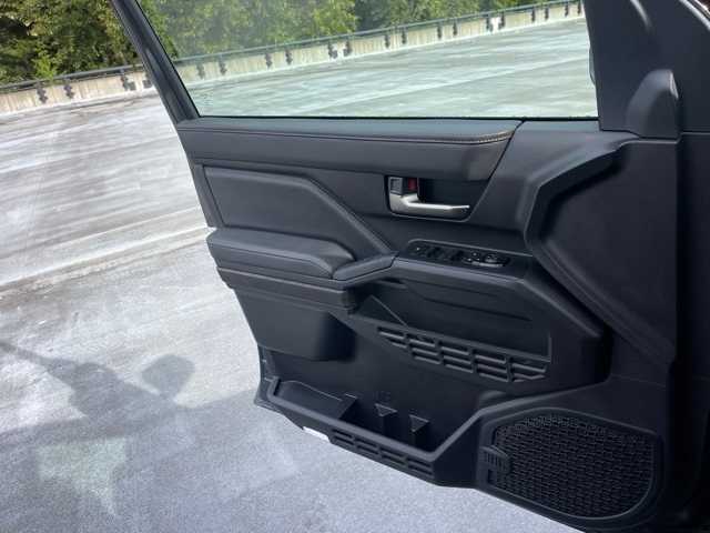 Thumbnail: 2024 Toyota Tacoma - 19