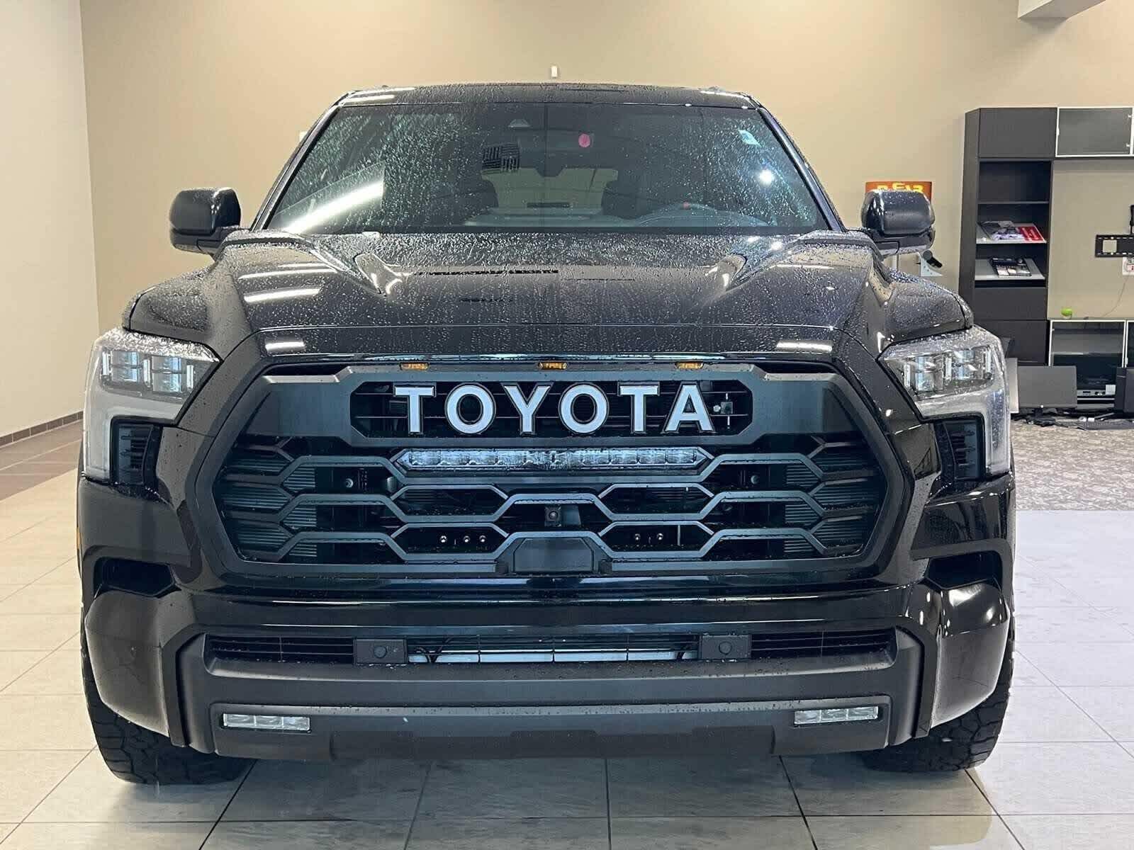 Thumbnail: 2025 Toyota Sequoia - 8