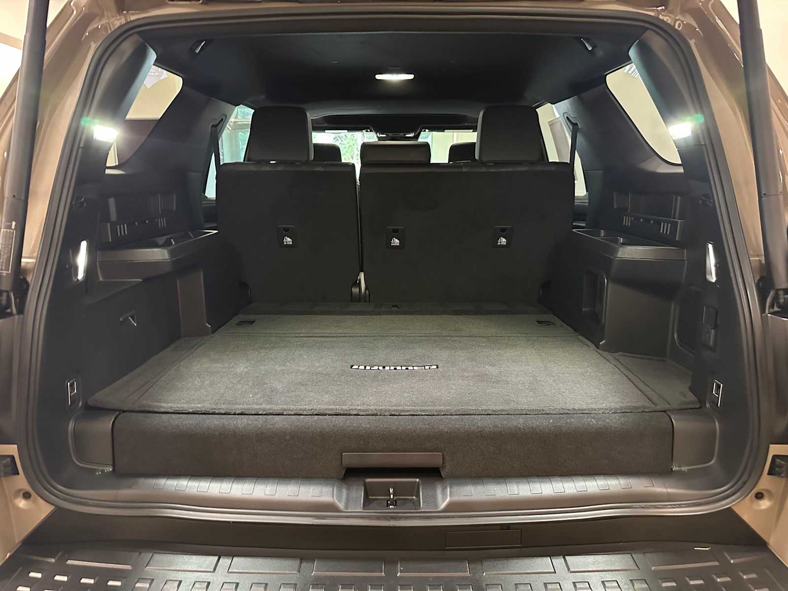 Thumbnail: 2025 Toyota 4Runner - 31