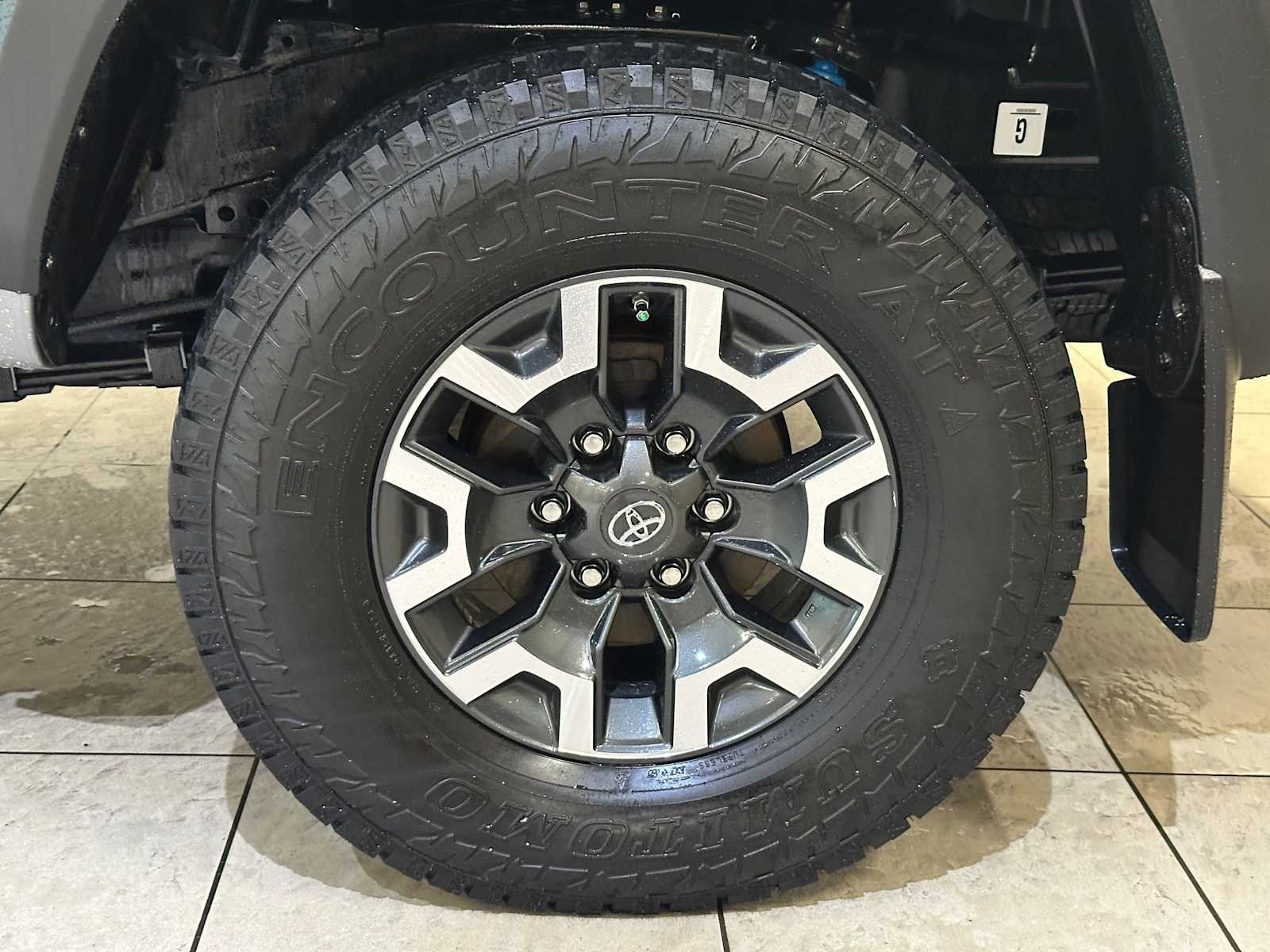 Thumbnail: 2019 Toyota Tacoma - 8