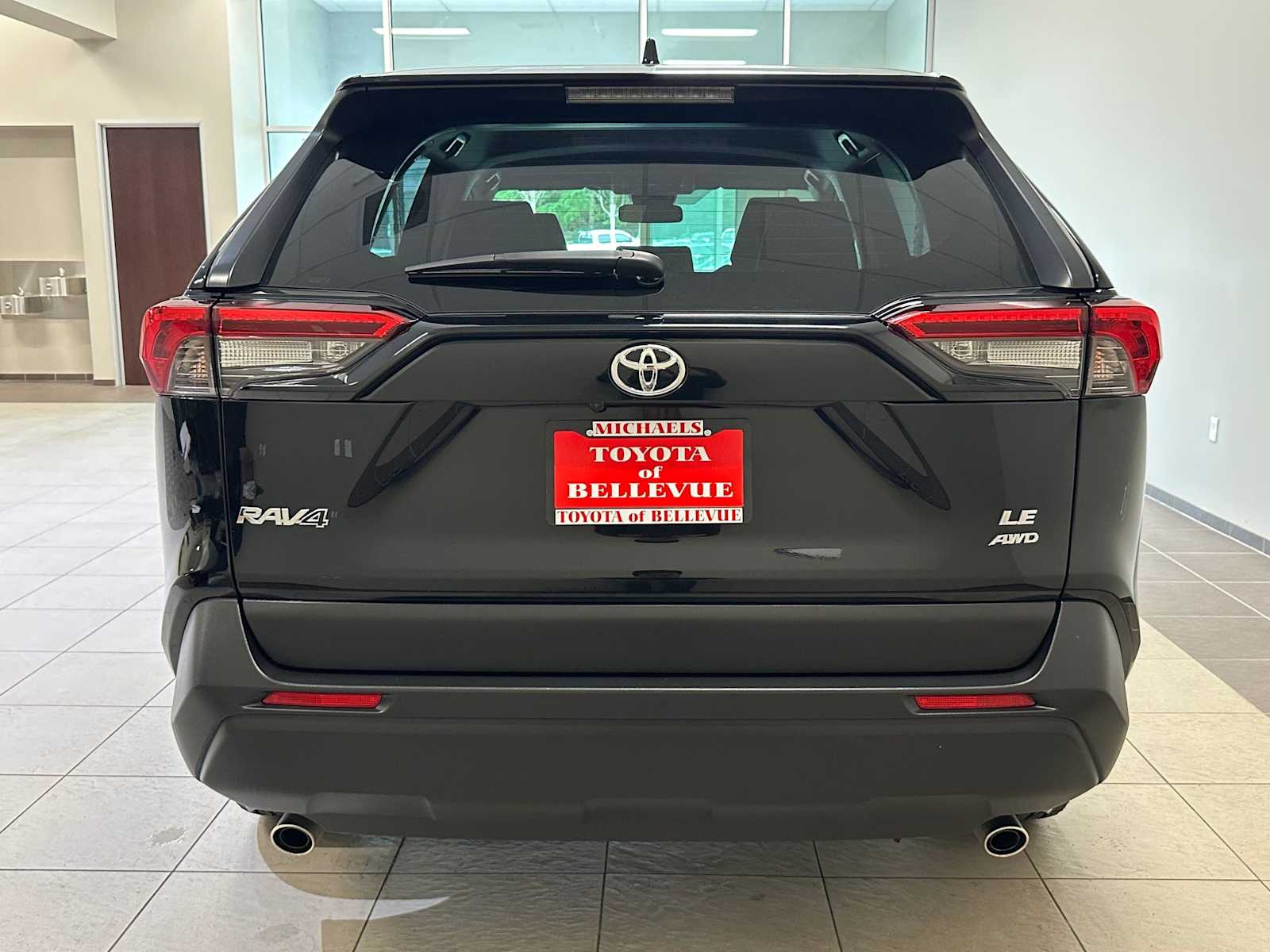 Thumbnail: 2025 Toyota RAV4 - 5