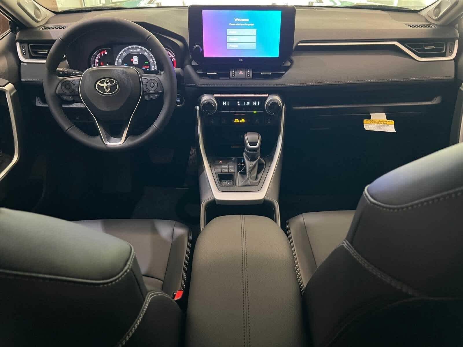 Thumbnail: 2025 Toyota RAV4 - 12