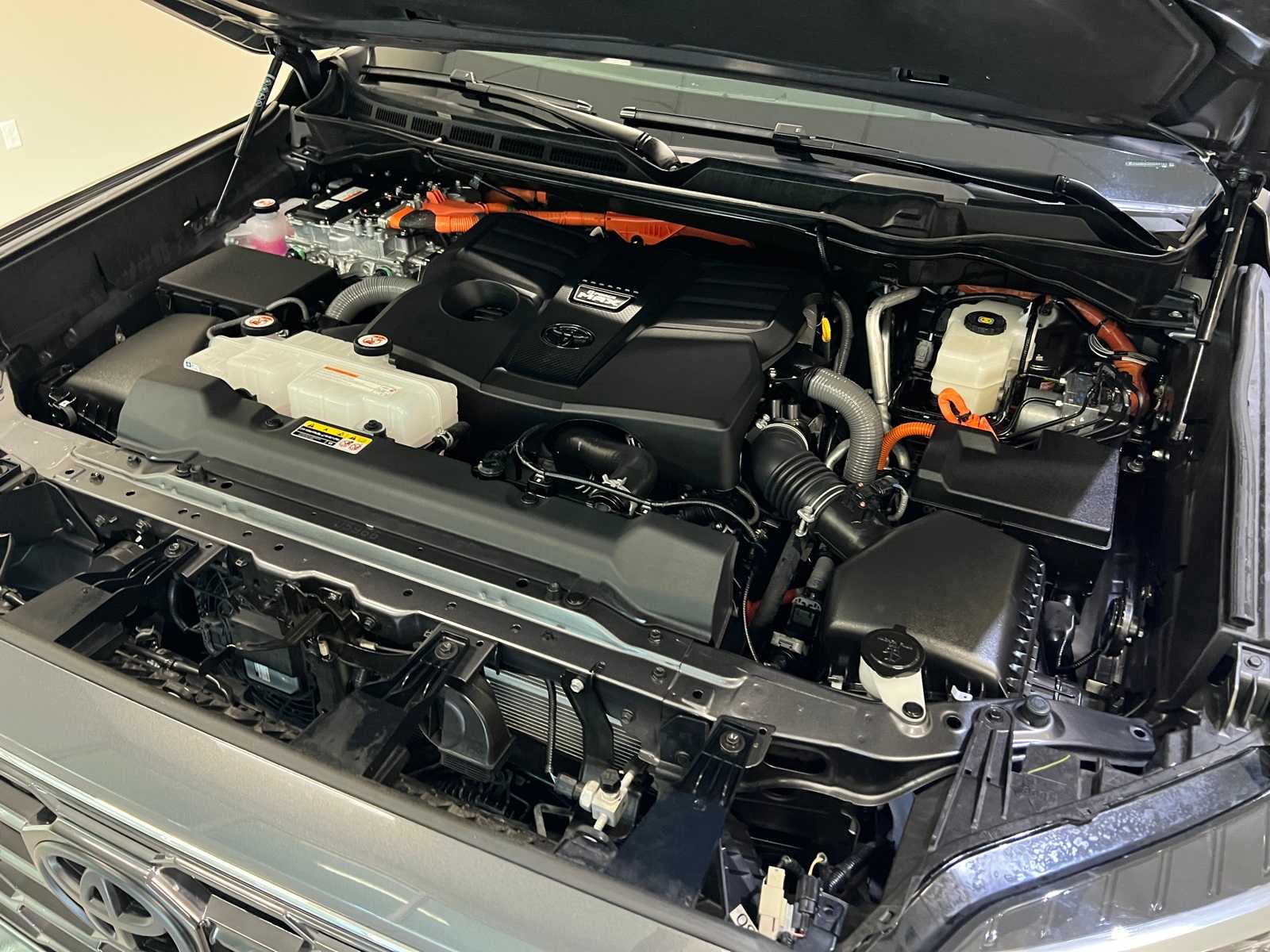 Thumbnail: 2024 Toyota Sequoia - 9