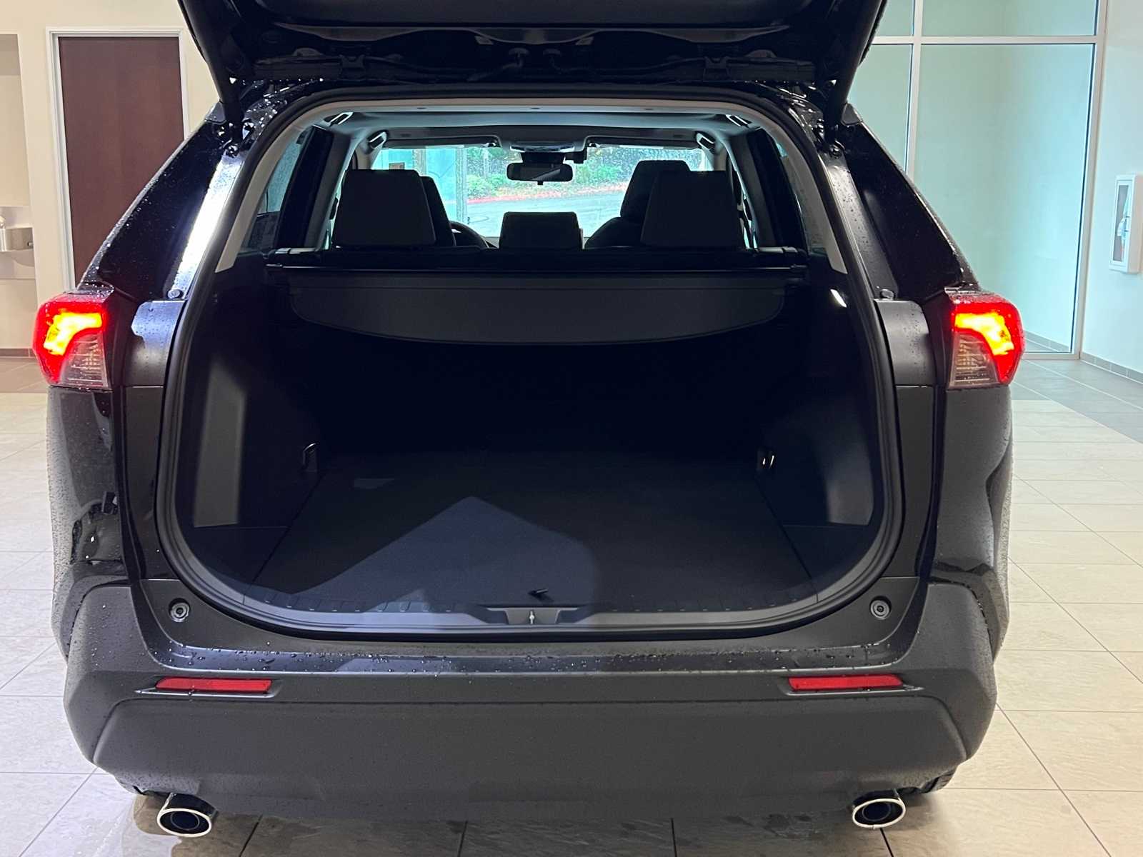 Thumbnail: 2025 Toyota RAV4 - 30