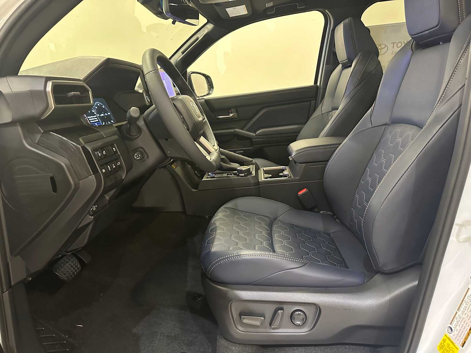 Thumbnail: 2026 Toyota 4Runner - 21