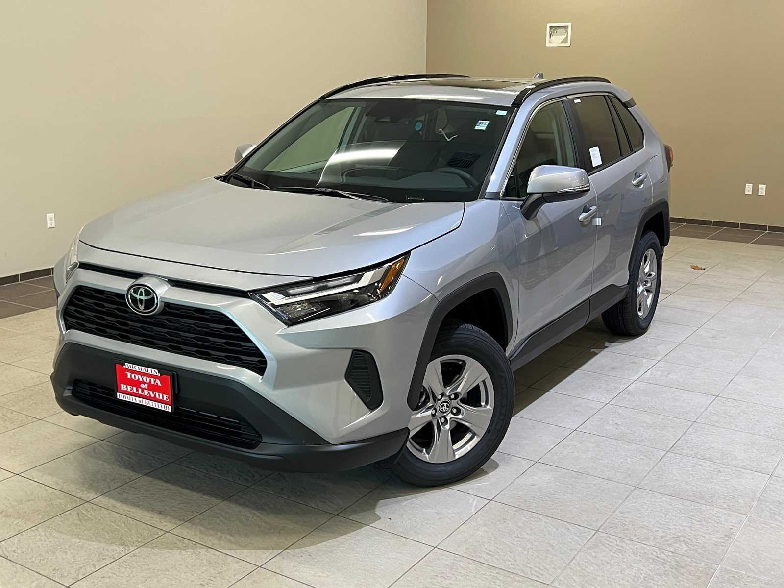 Thumbnail: 2025 Toyota RAV4 - 1