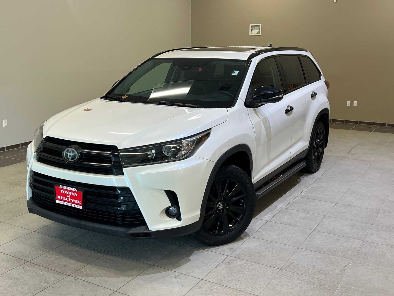 Thumbnail: 2019 Toyota Highlander - 1
