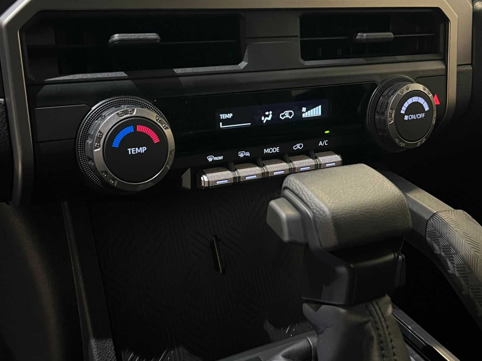 Thumbnail: 2025 Toyota 4Runner - 23