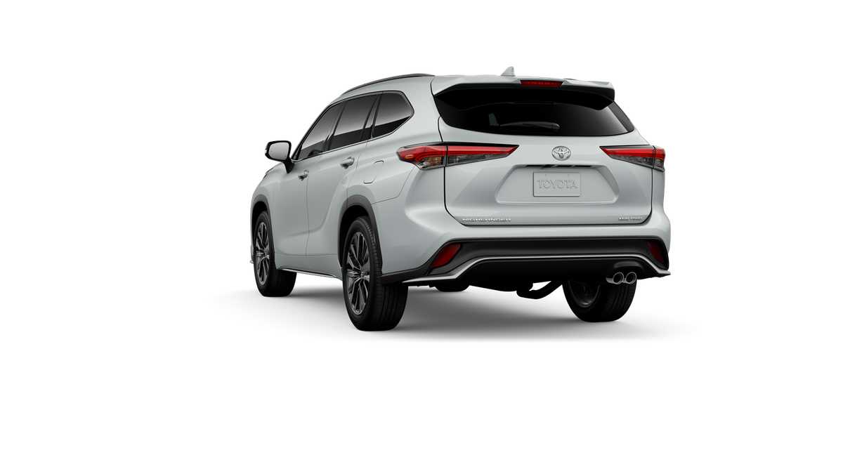 Thumbnail: 2026 Toyota Highlander - 7