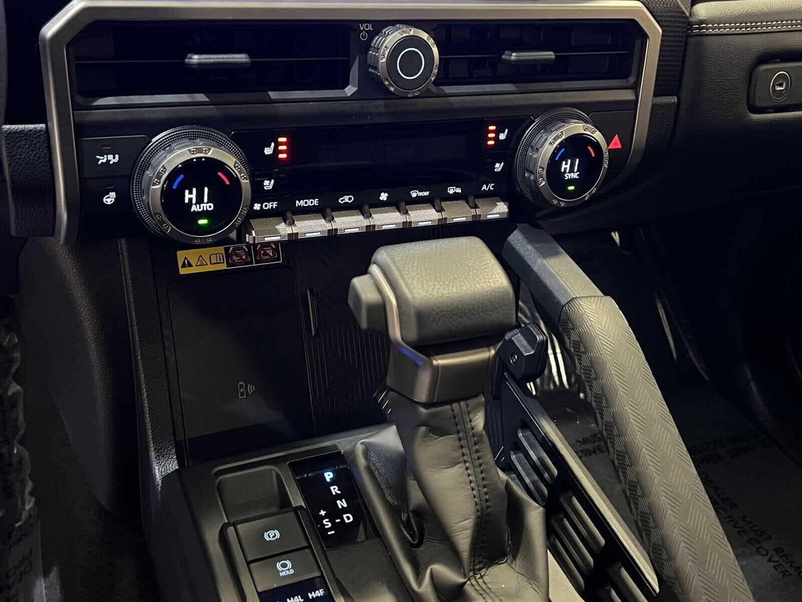 Thumbnail: 2025 Toyota 4Runner - 23