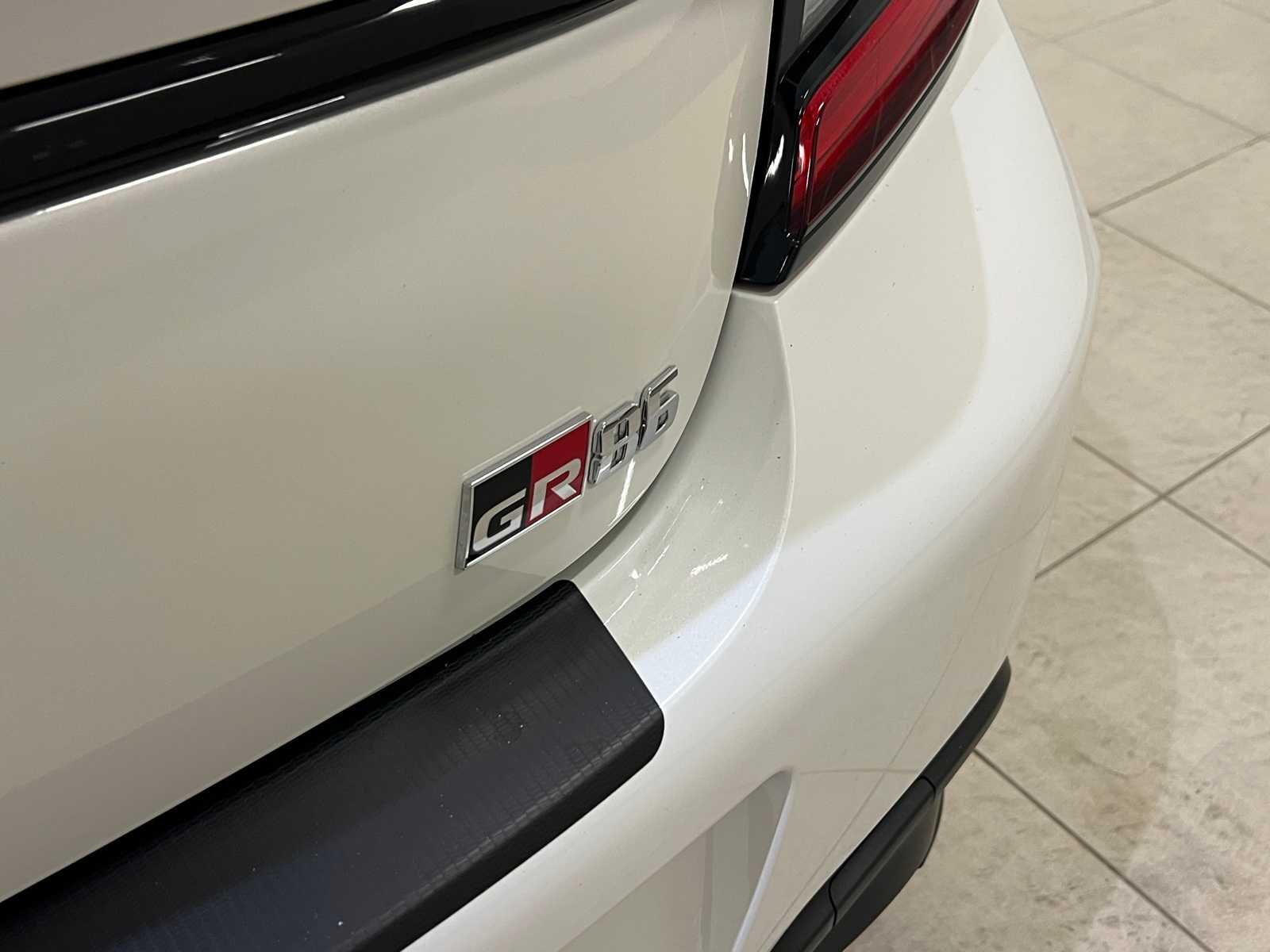 Thumbnail: 2025 Toyota GR86 - 6