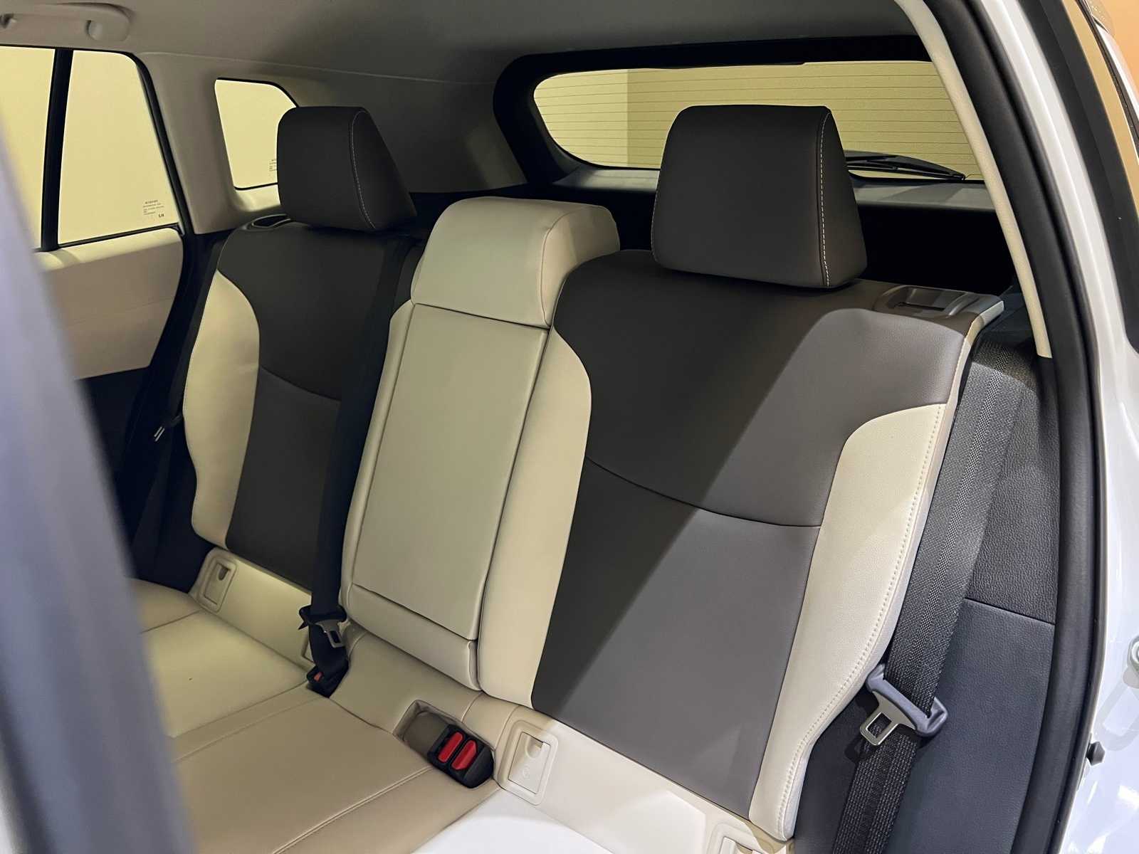 Thumbnail: 2023 Toyota Corolla Cross - 13