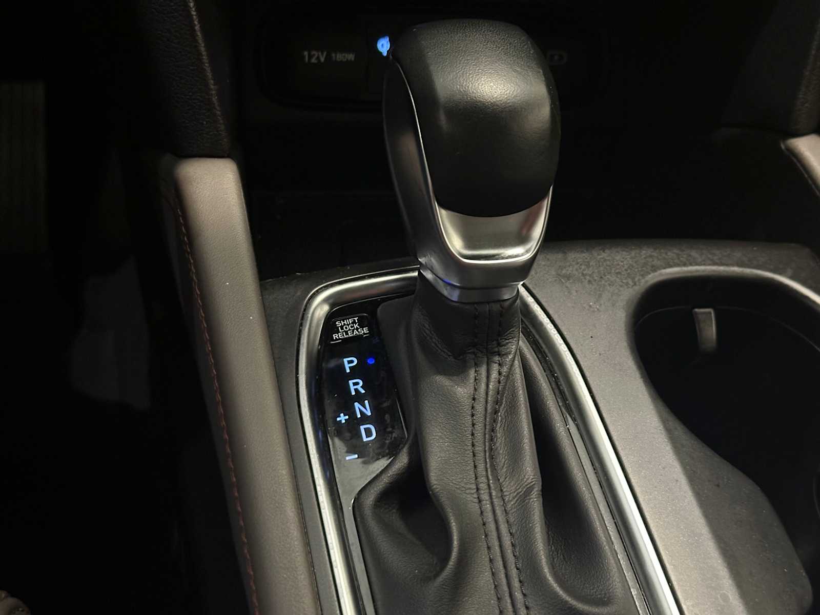Thumbnail: 2020 Hyundai Santa Fe - 17