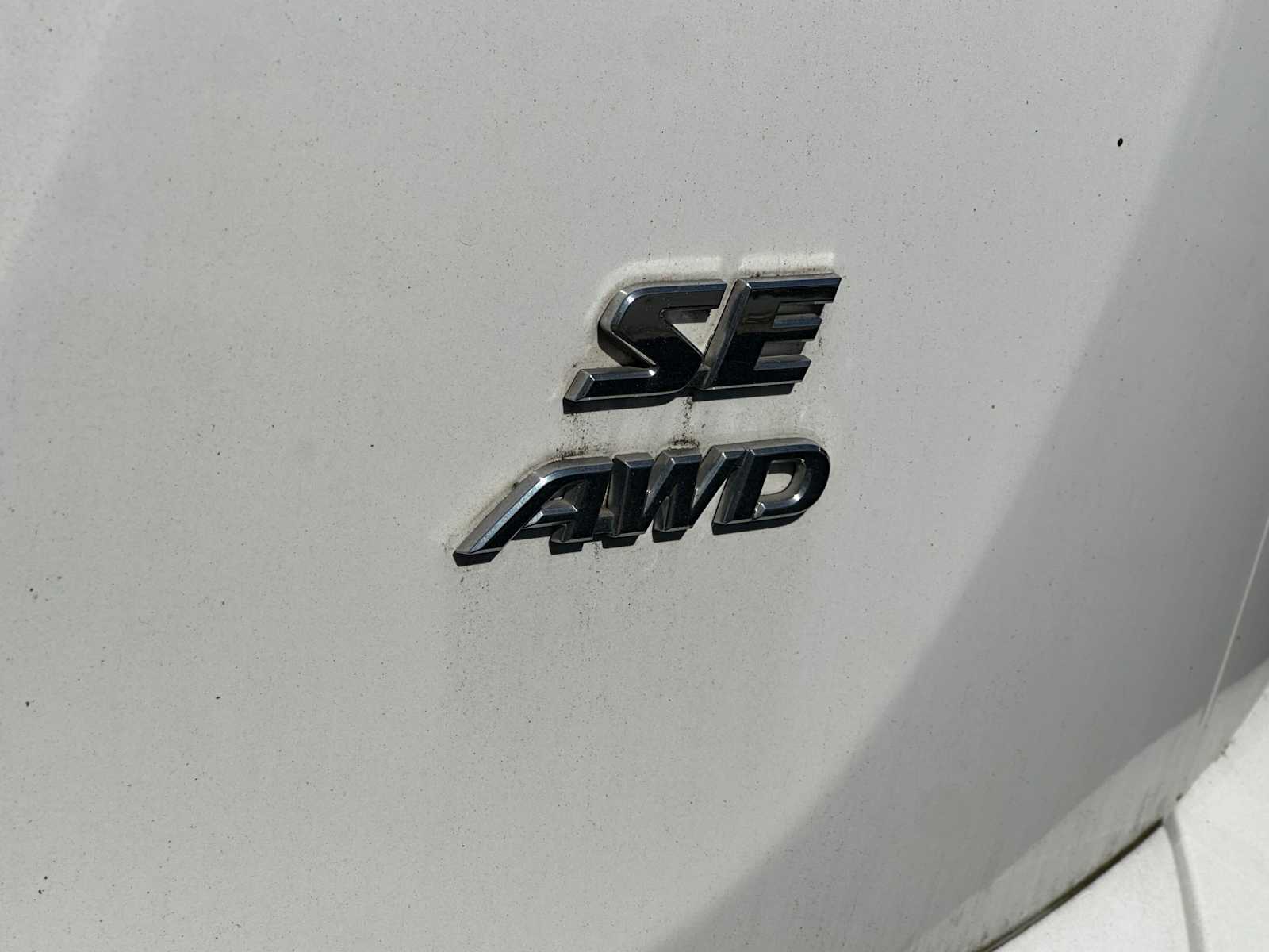 Thumbnail: 2017 Toyota RAV4 - 5