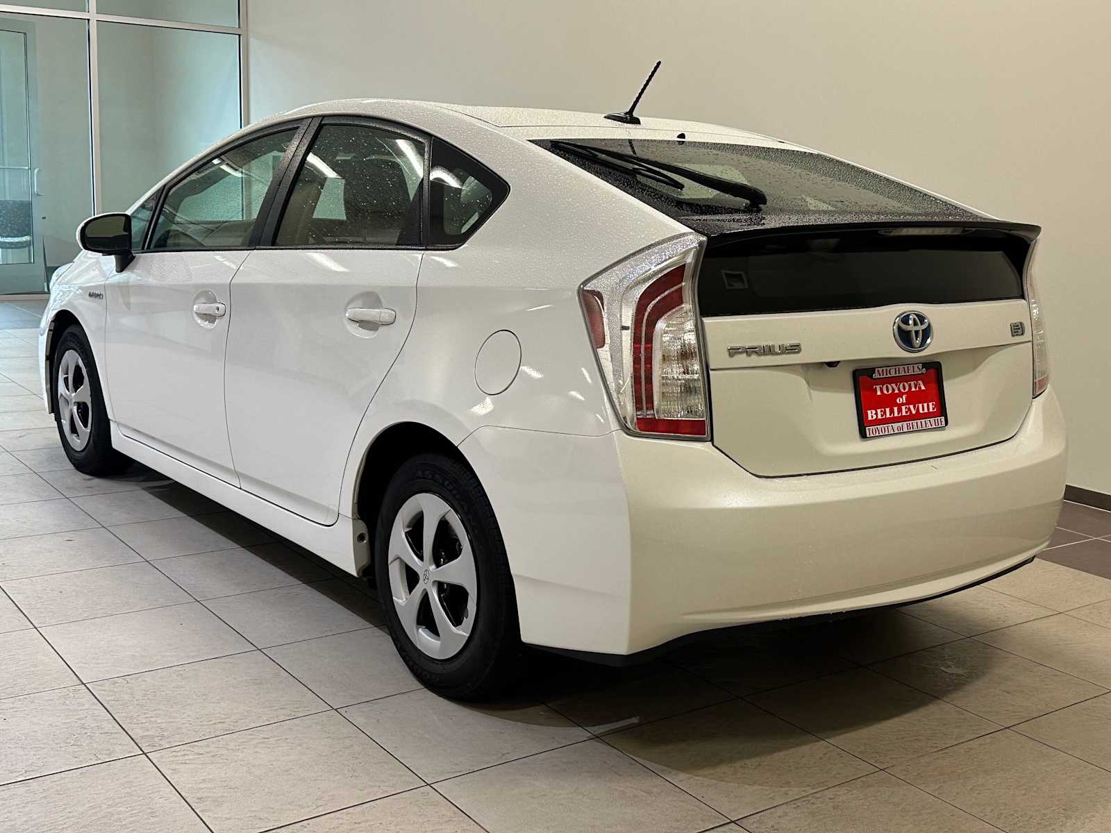 Thumbnail: 2012 Toyota Prius - 4