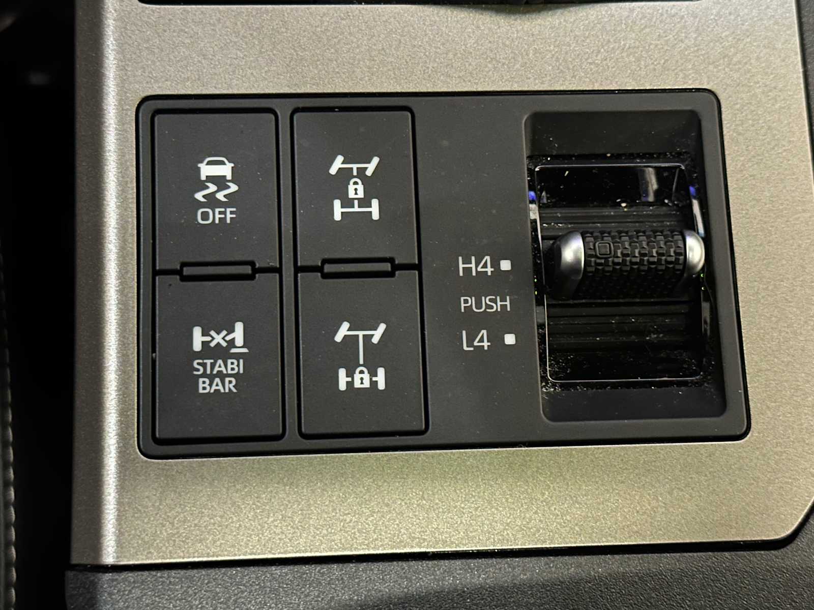 Thumbnail: 2024 Toyota Land Cruiser - 18