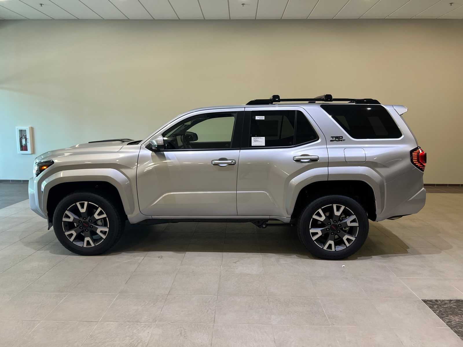 Thumbnail: 2025 Toyota 4Runner - 3