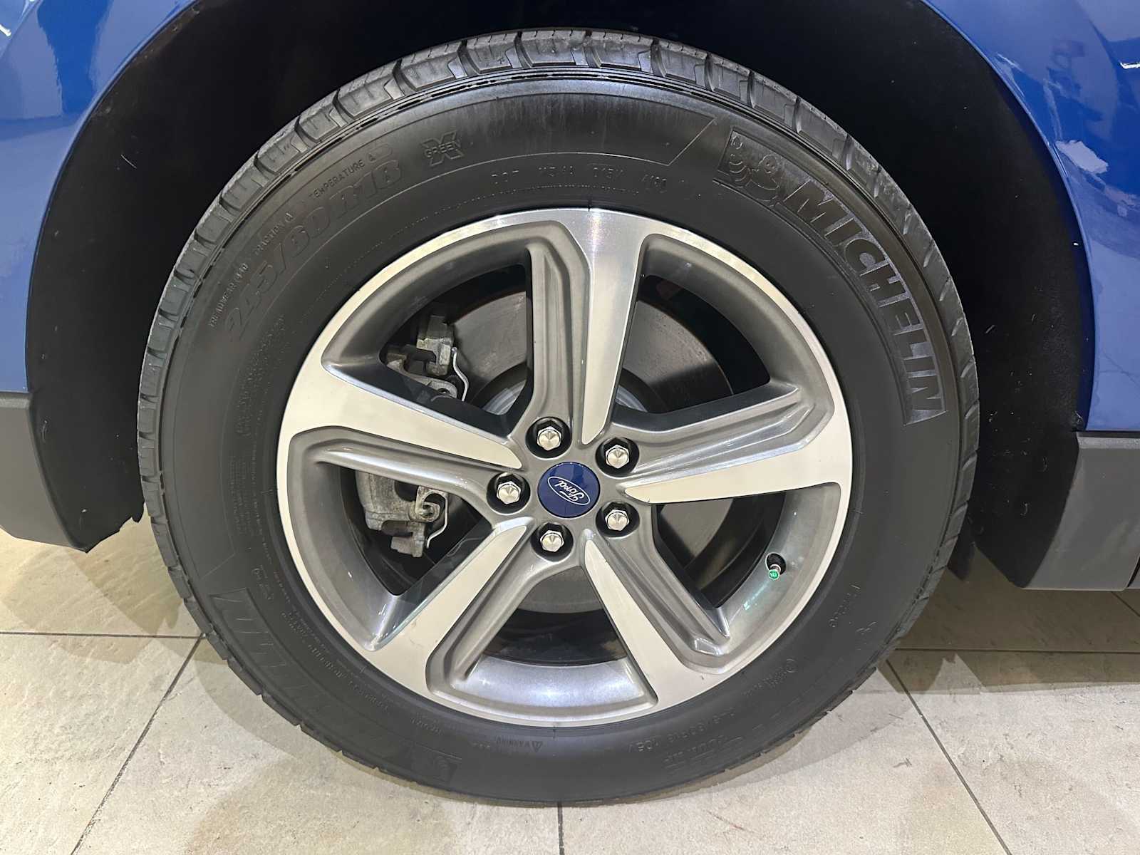 Thumbnail: 2020 Ford Edge - 10