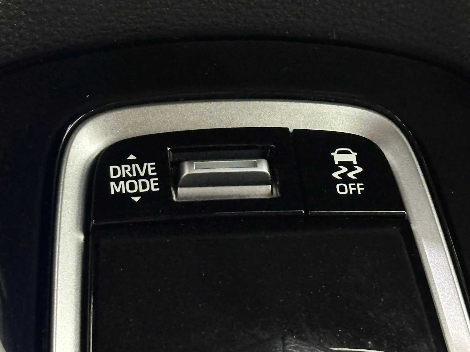 Thumbnail: 2025 Toyota Corolla - 20