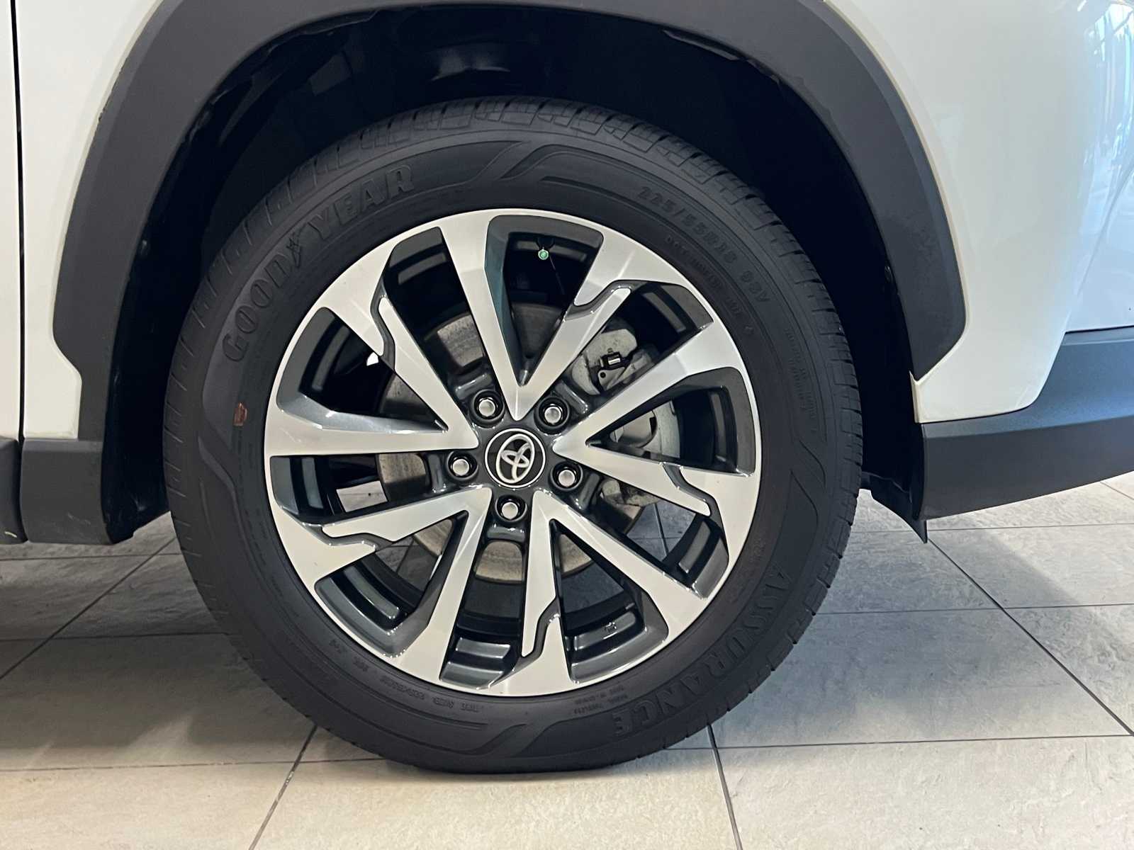 Thumbnail: 2023 Toyota Corolla Cross - 7