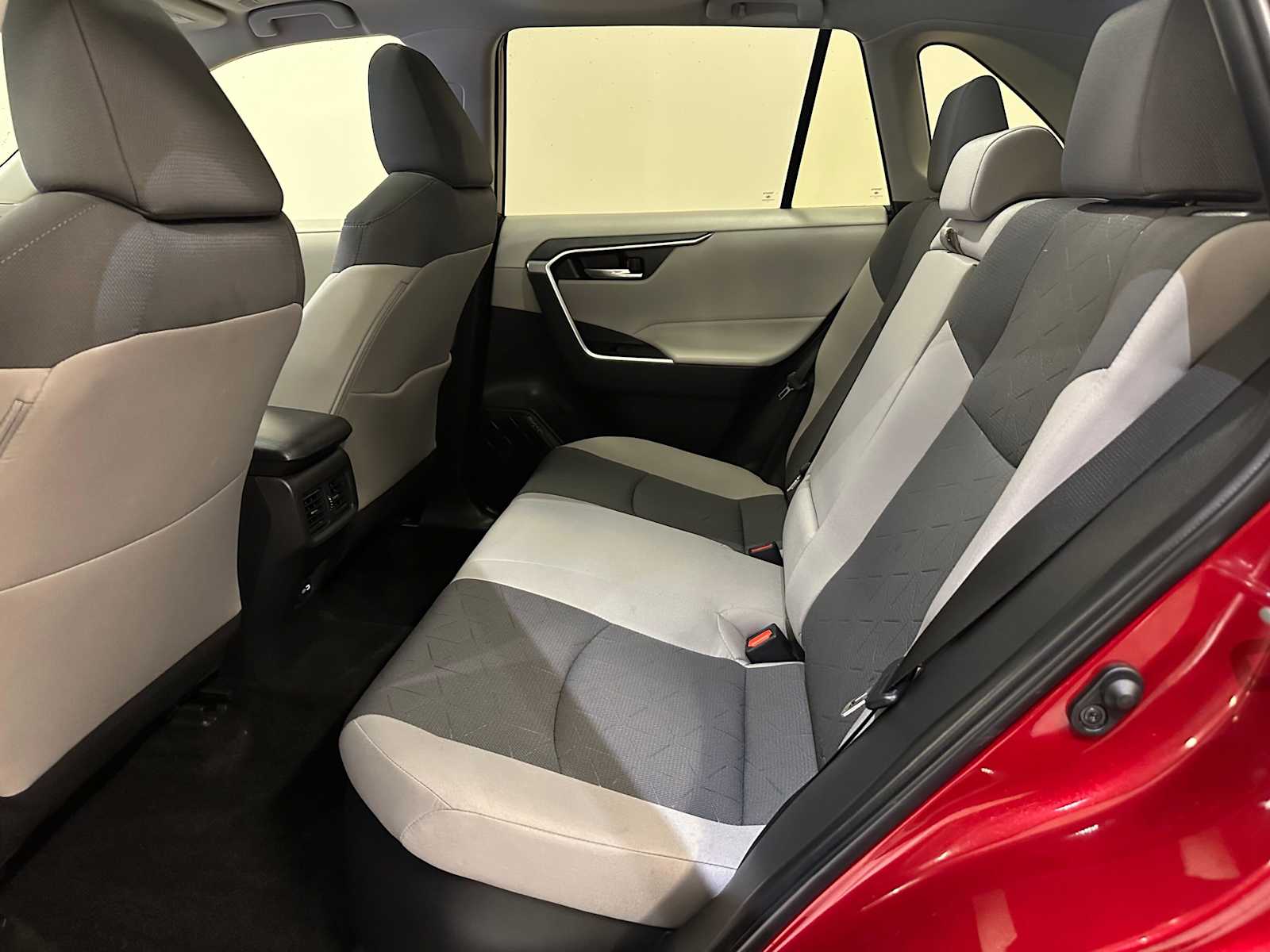 Thumbnail: 2025 Toyota RAV4 - 24