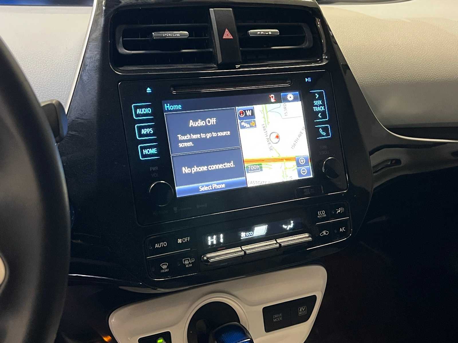 Thumbnail: 2017 Toyota Prius - 22