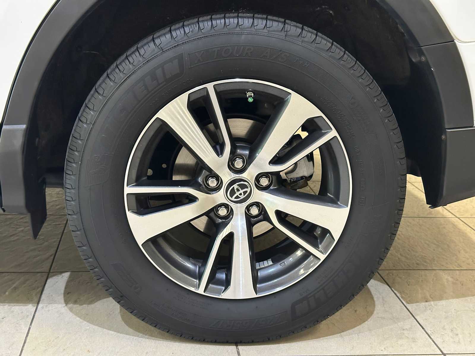 Thumbnail: 2016 Toyota RAV4 - 7