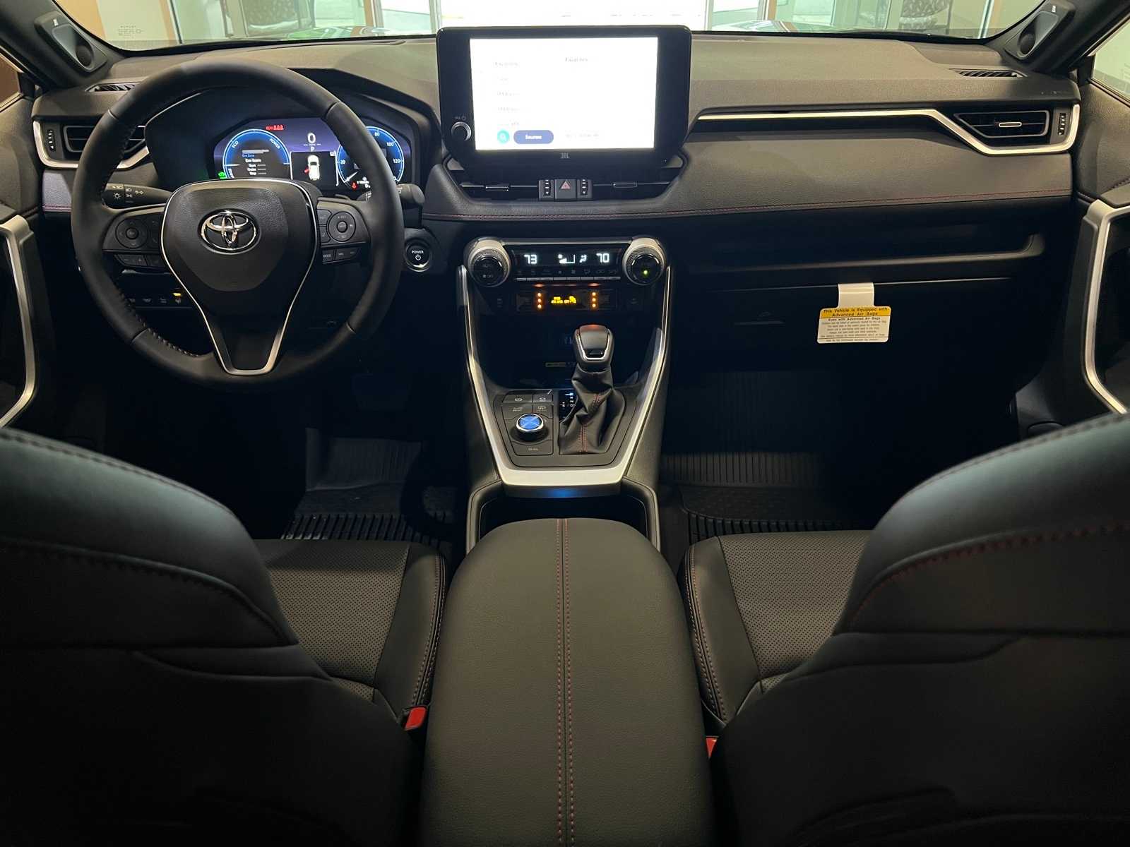 Thumbnail: 2025 Toyota RAV4 - 10