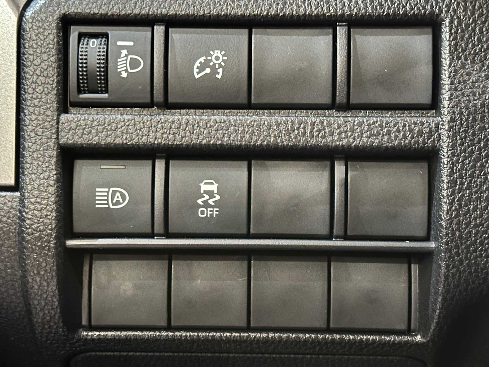 Thumbnail: 2026 Toyota Tacoma - 18