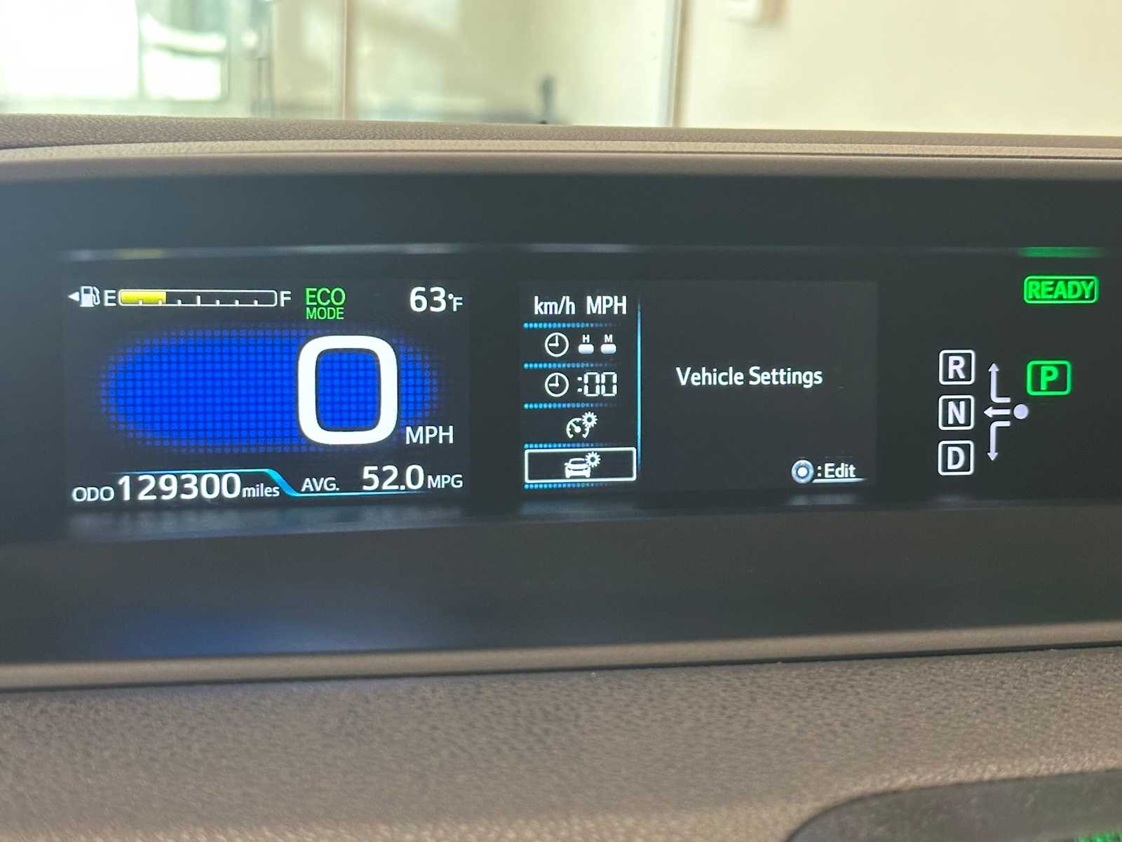 Thumbnail: 2016 Toyota Prius - 12