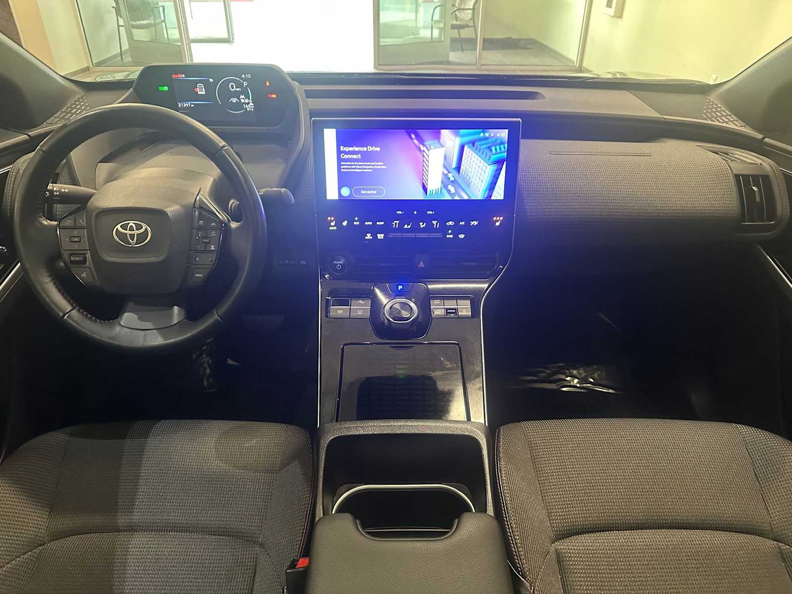 Thumbnail: 2025 Toyota bZ4X - 10