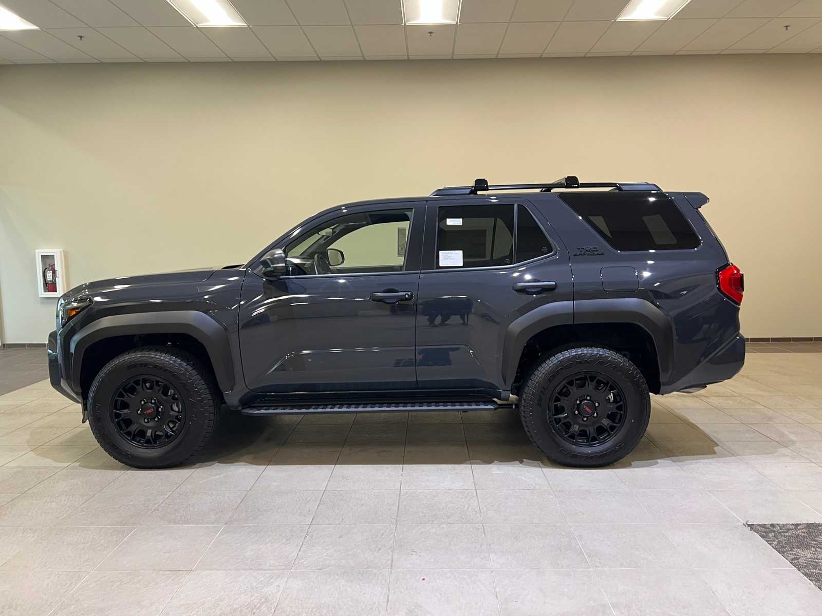Thumbnail: 2025 Toyota 4Runner - 3