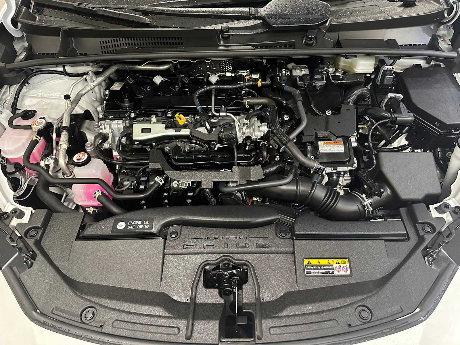 Thumbnail: 2024 Toyota Prius - 9