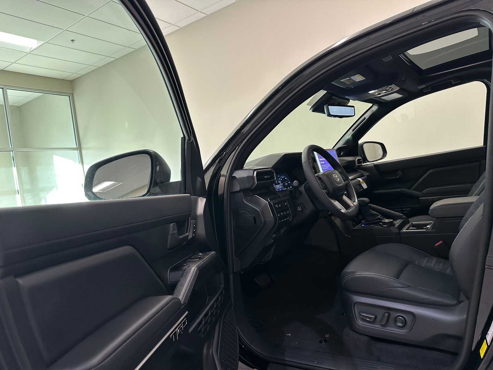 Thumbnail: 2026 Toyota 4Runner - 22