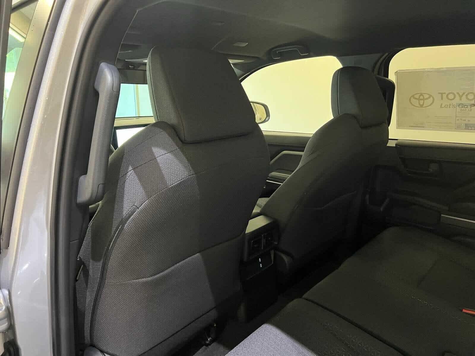 Thumbnail: 2025 Toyota 4Runner - 11