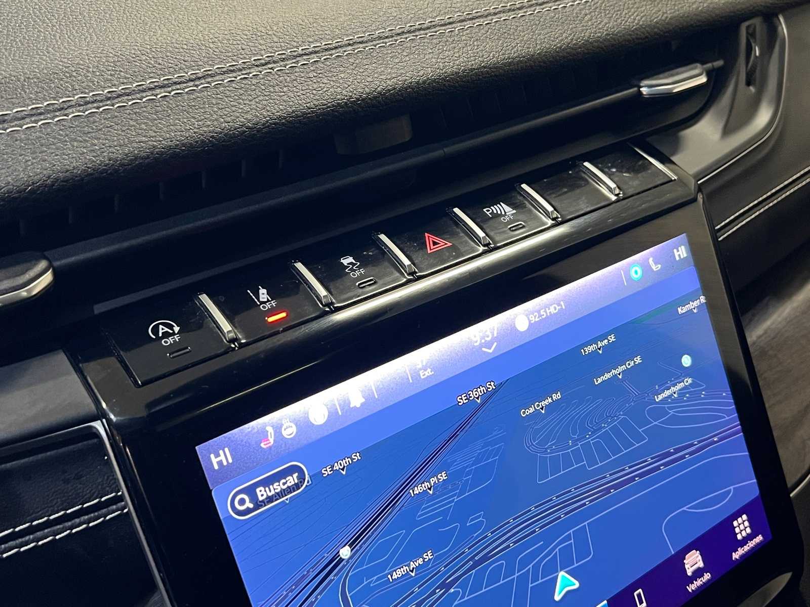 Thumbnail: 2021 Jeep Grand Cherokee L - 28