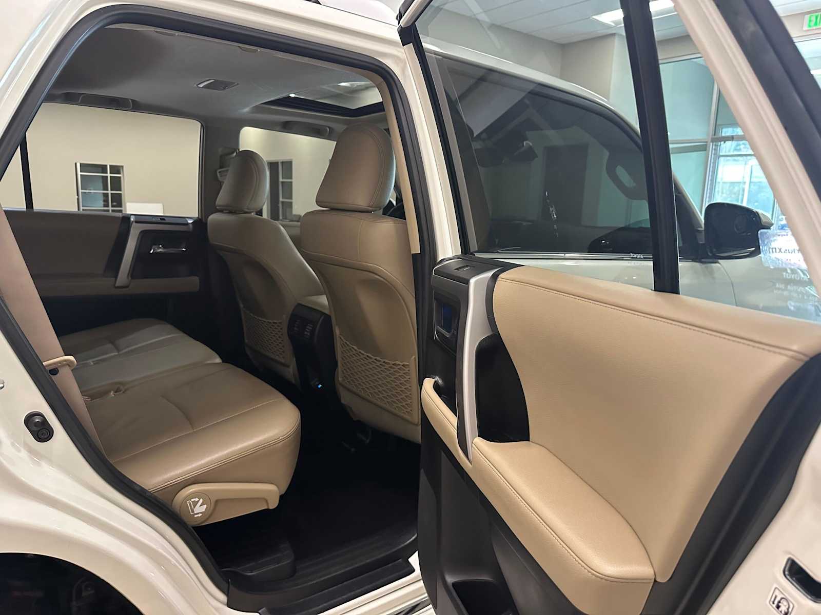 Thumbnail: 2023 Toyota 4Runner - 27