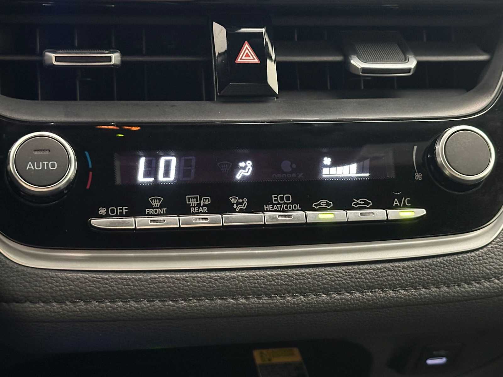 Thumbnail: 2025 Toyota Corolla - 17