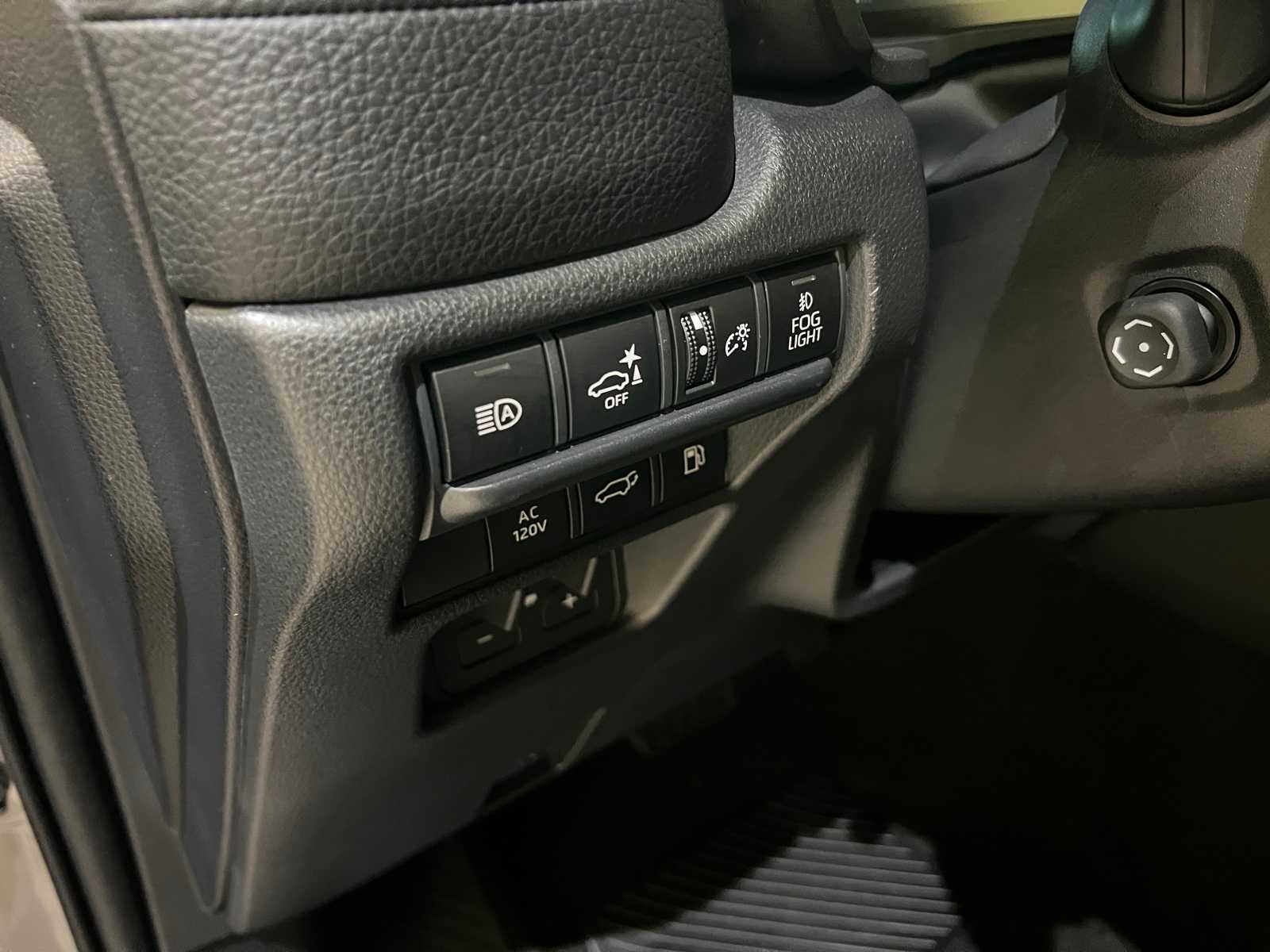 Thumbnail: 2025 Toyota Land Cruiser - 16