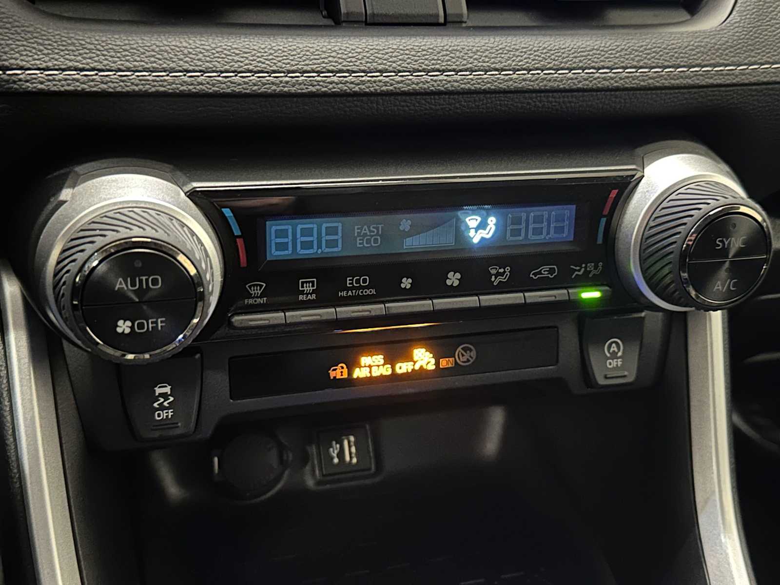 Thumbnail: 2024 Toyota RAV4 - 15