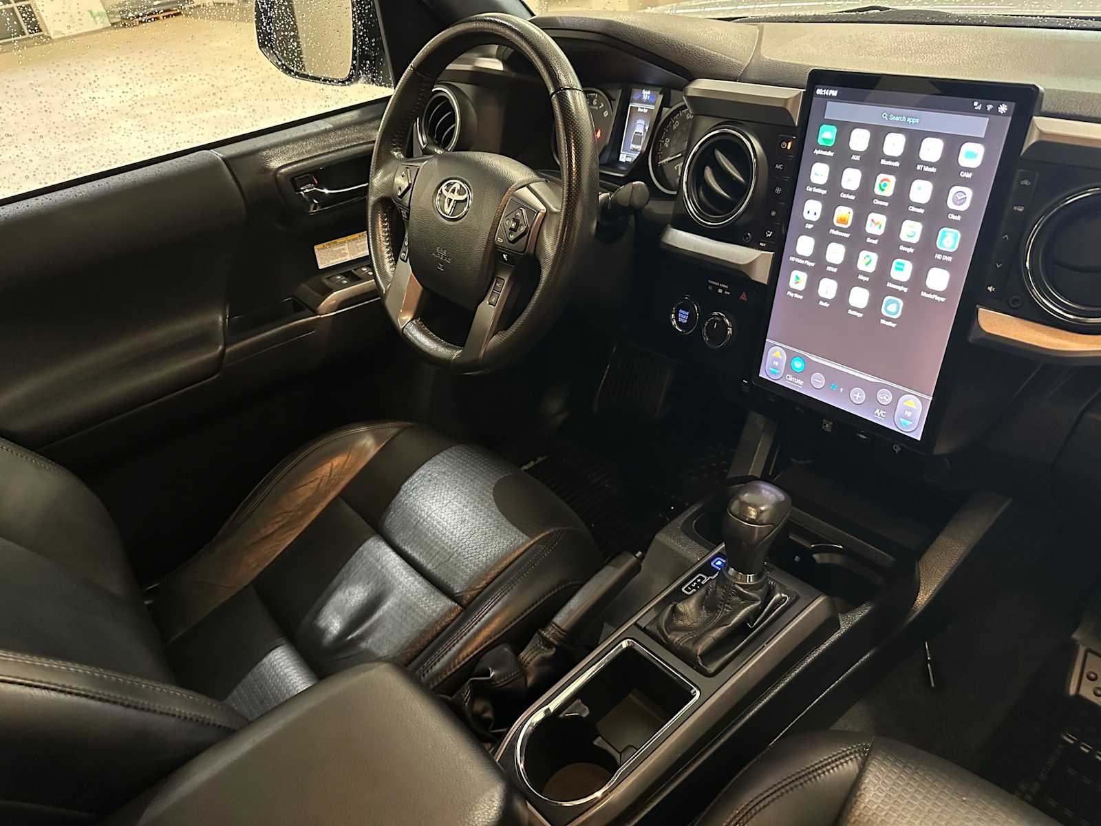 Thumbnail: 2019 Toyota Tacoma - 30