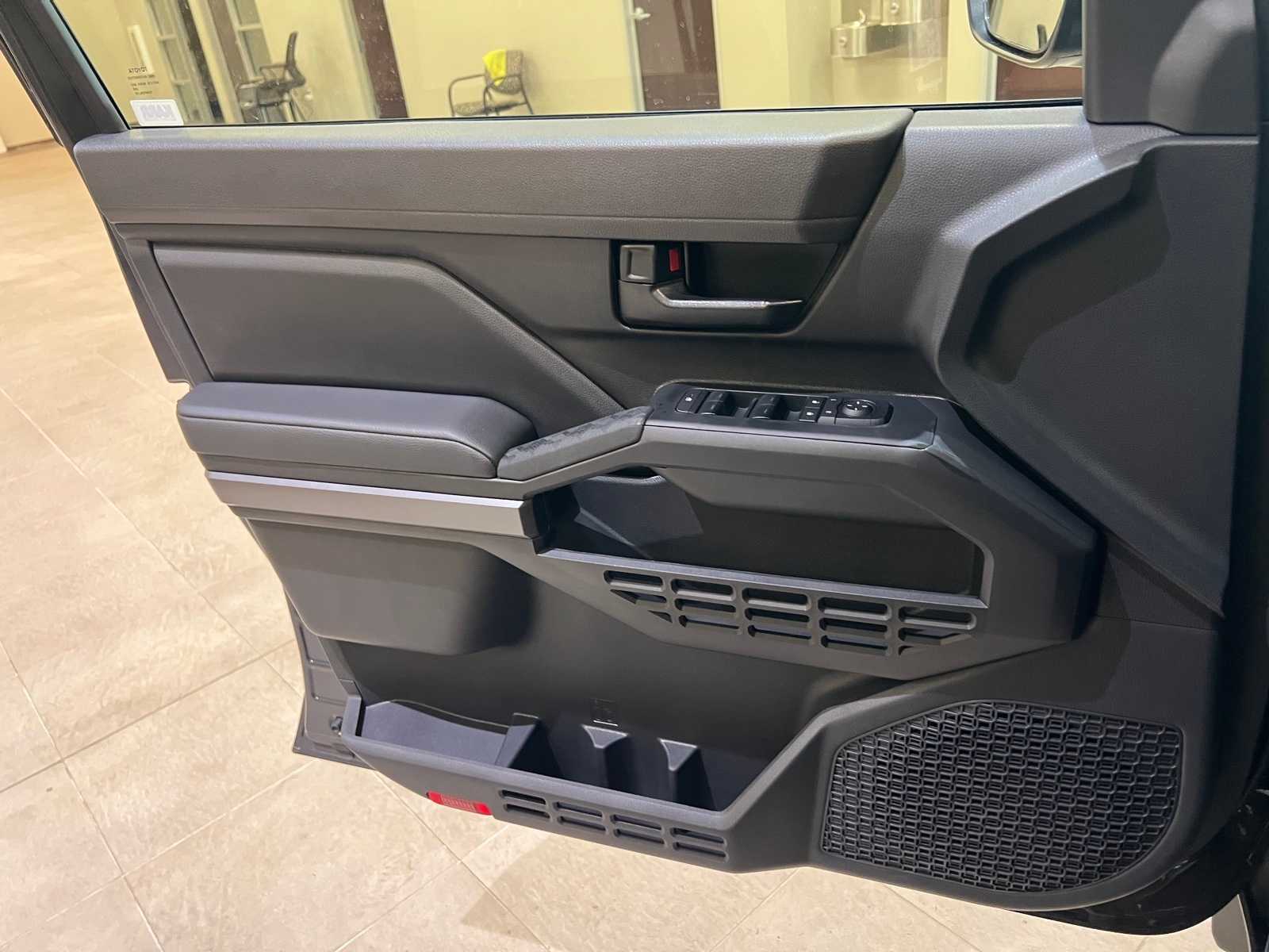 Thumbnail: 2025 Toyota Tacoma - 17