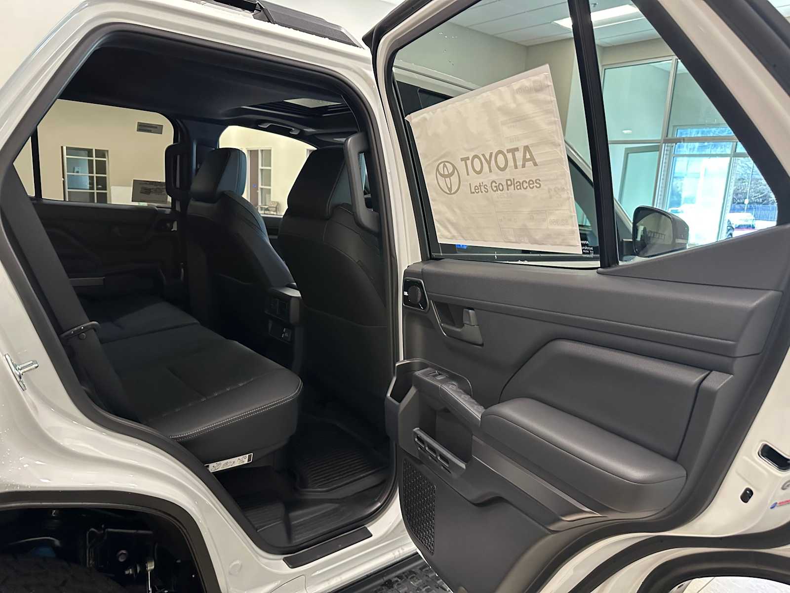 Thumbnail: 2026 Toyota 4Runner - 26