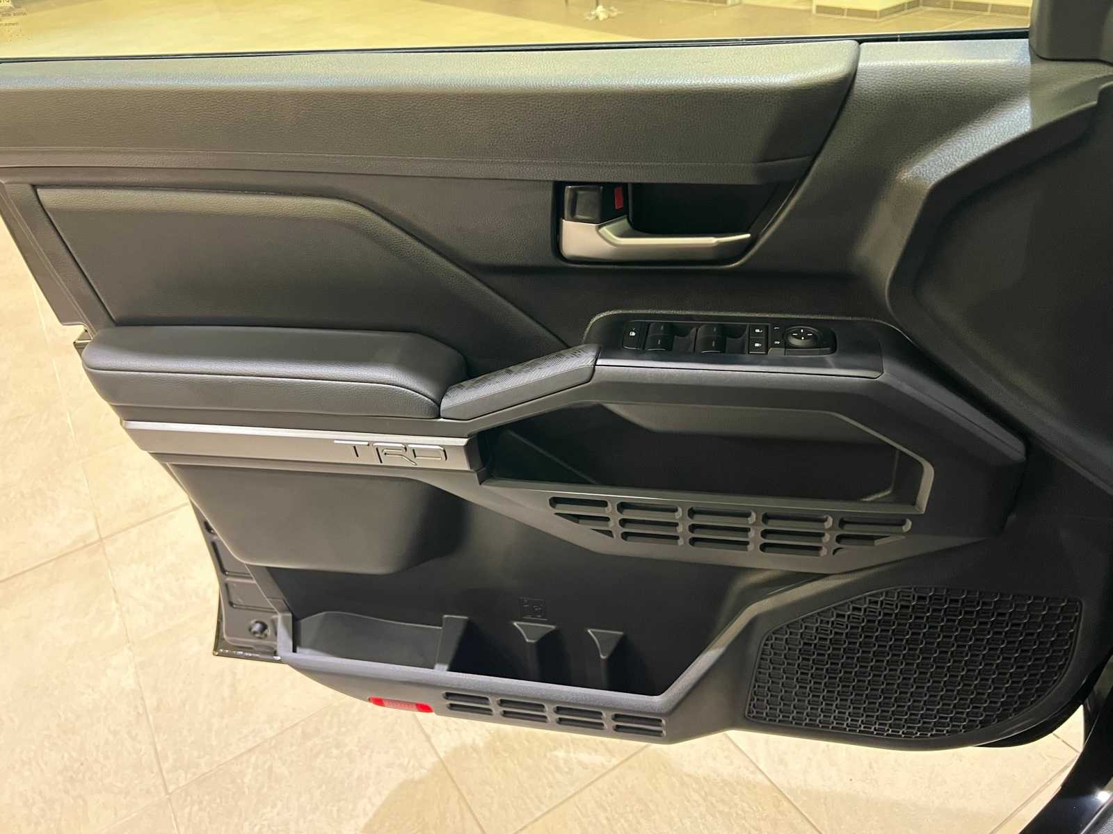Thumbnail: 2025 Toyota Tacoma - 17