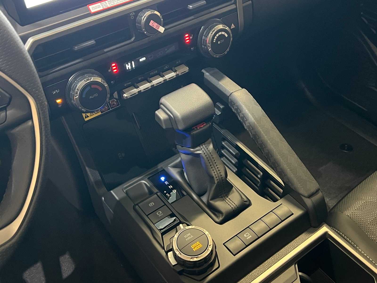 Thumbnail: 2025 Toyota 4Runner - 23