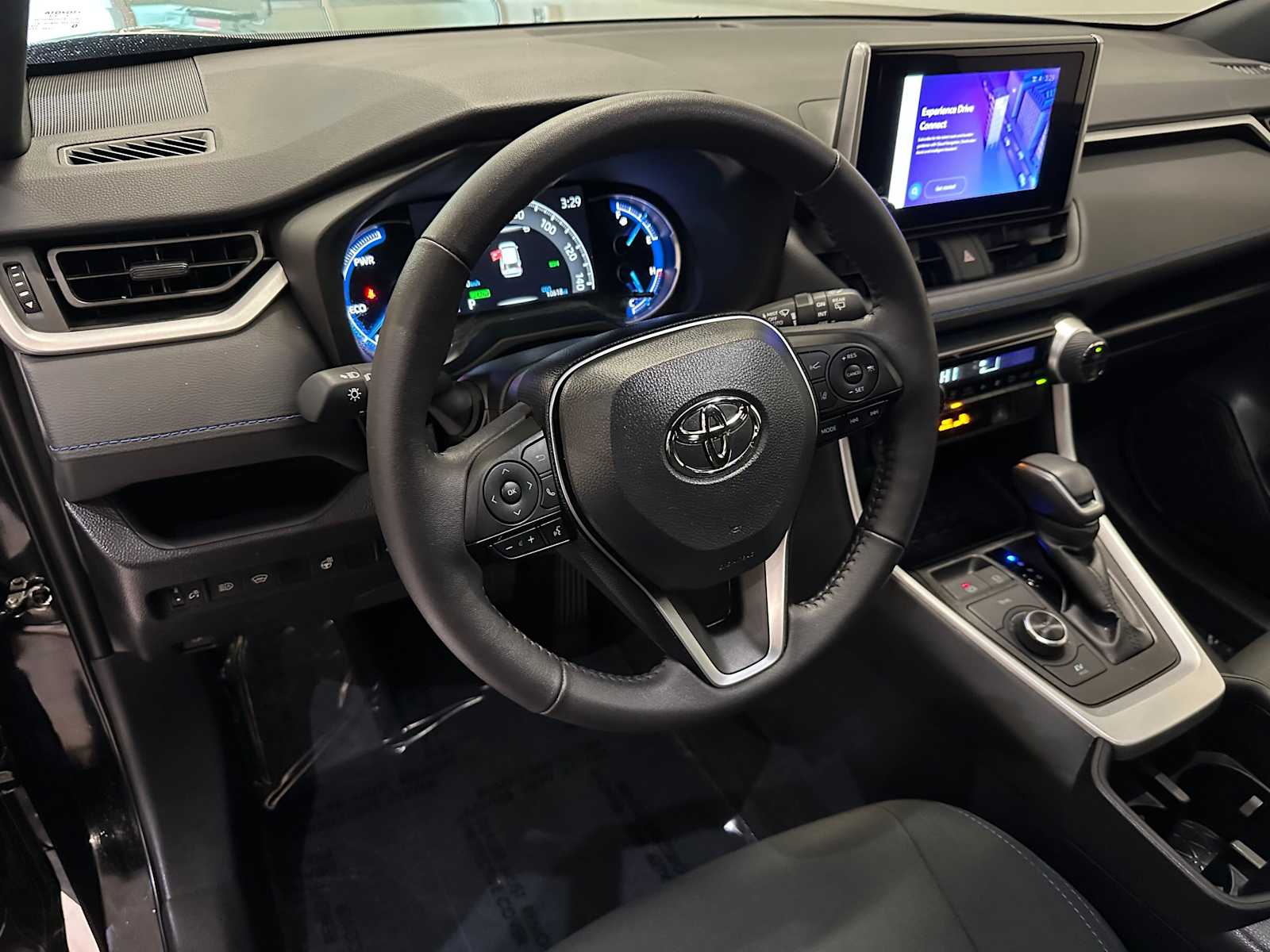 Thumbnail: 2025 Toyota RAV4 - 2