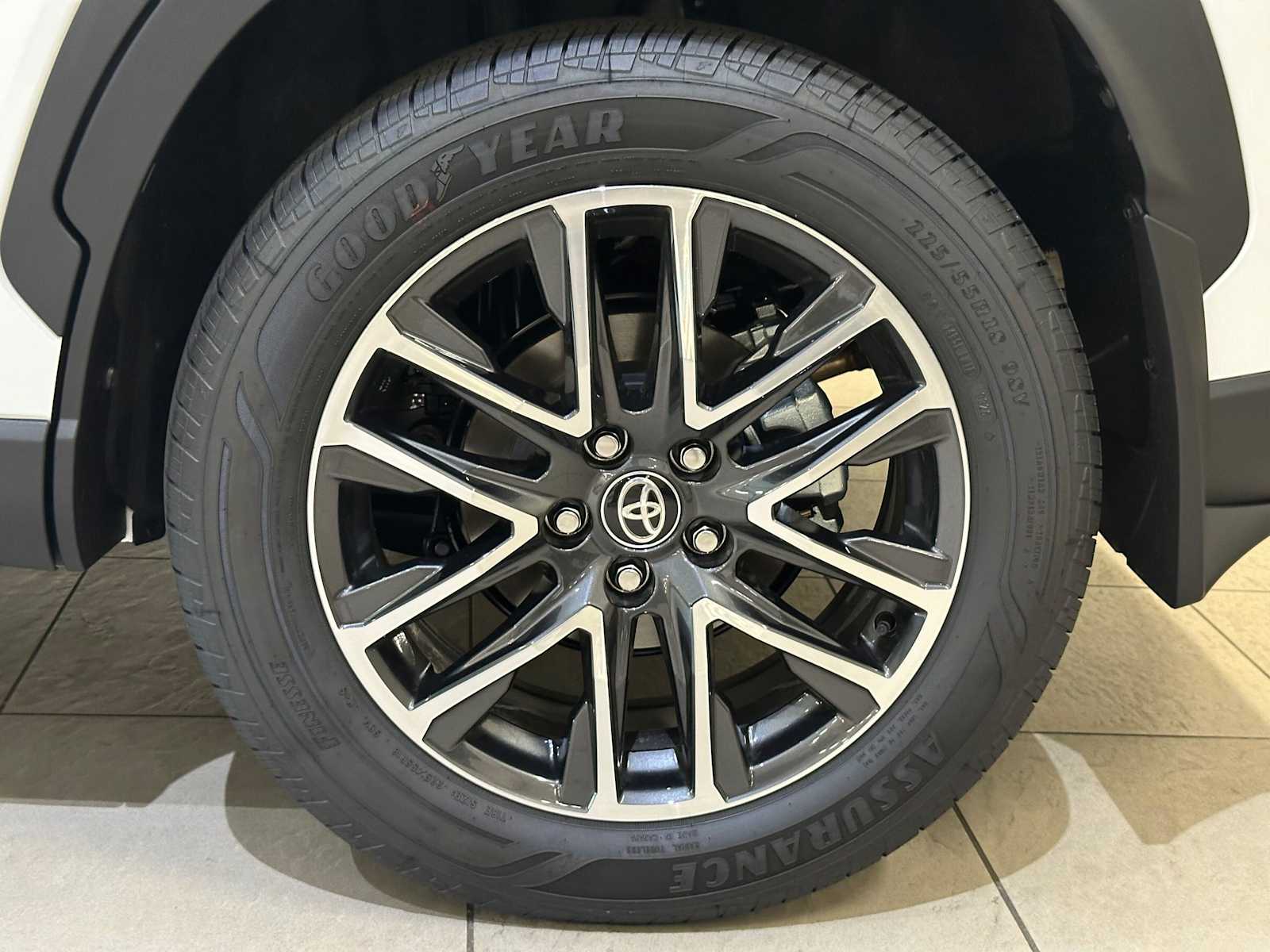 Thumbnail: 2026 Toyota Corolla Cross - 8