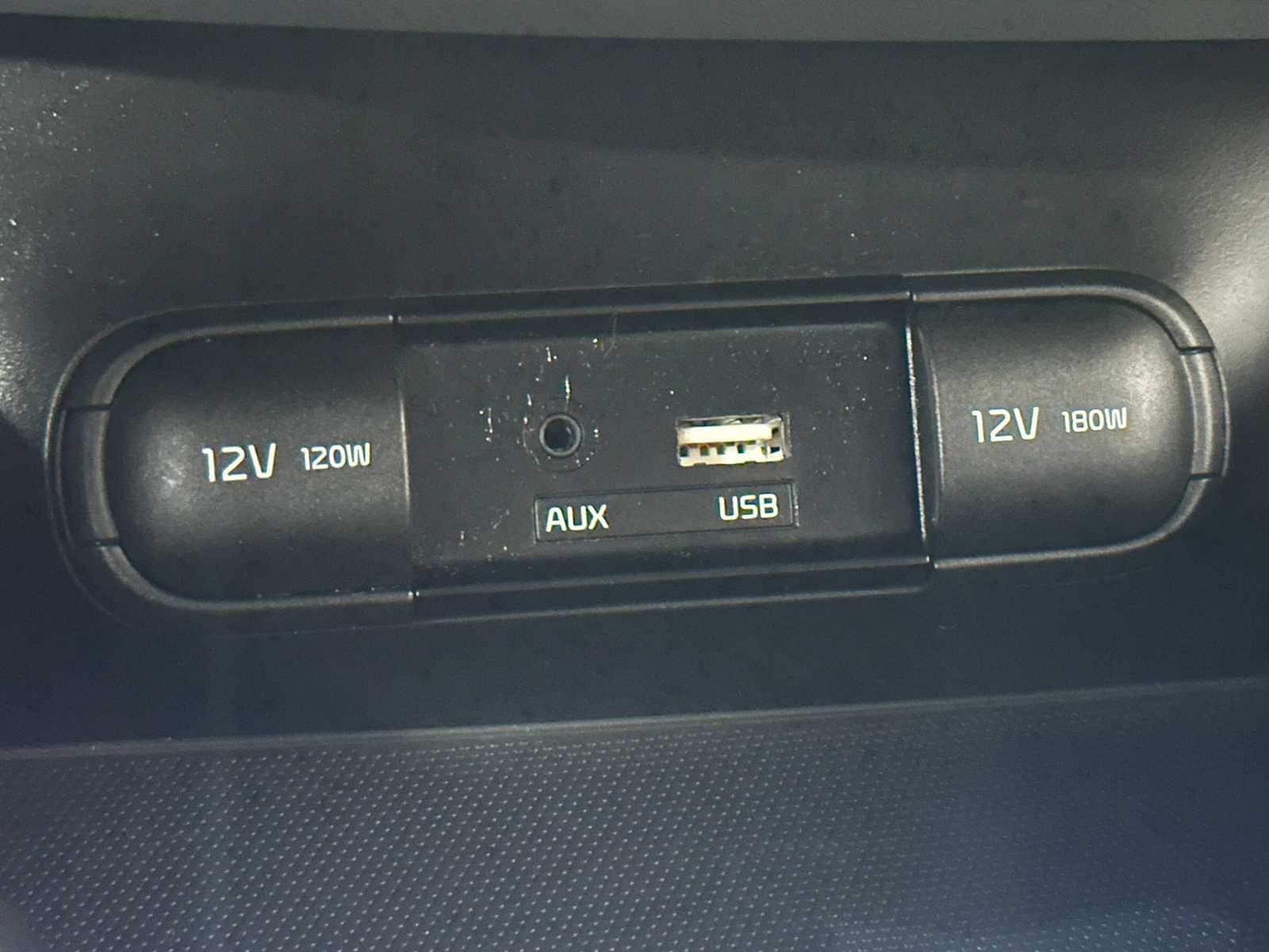 Thumbnail: 2016 Kia Soul EV - 15