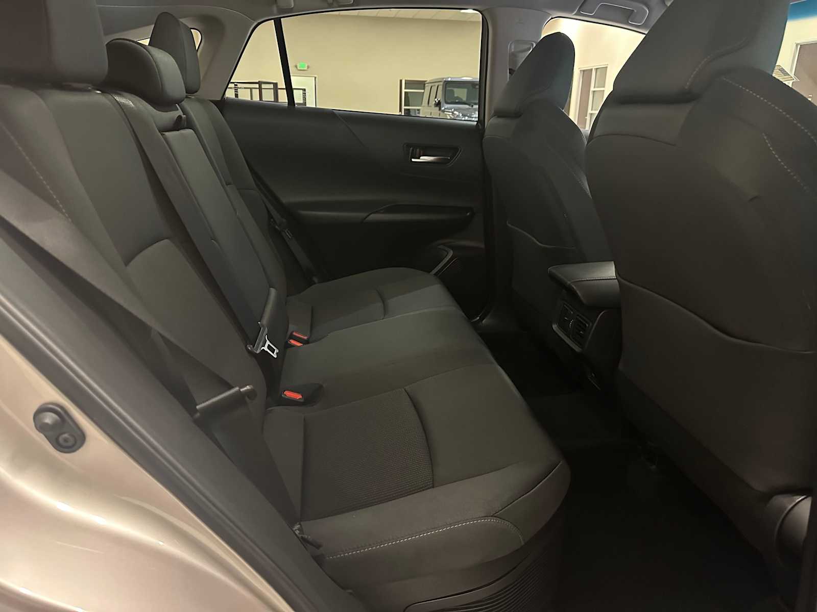 Thumbnail: 2024 Toyota Venza - 25