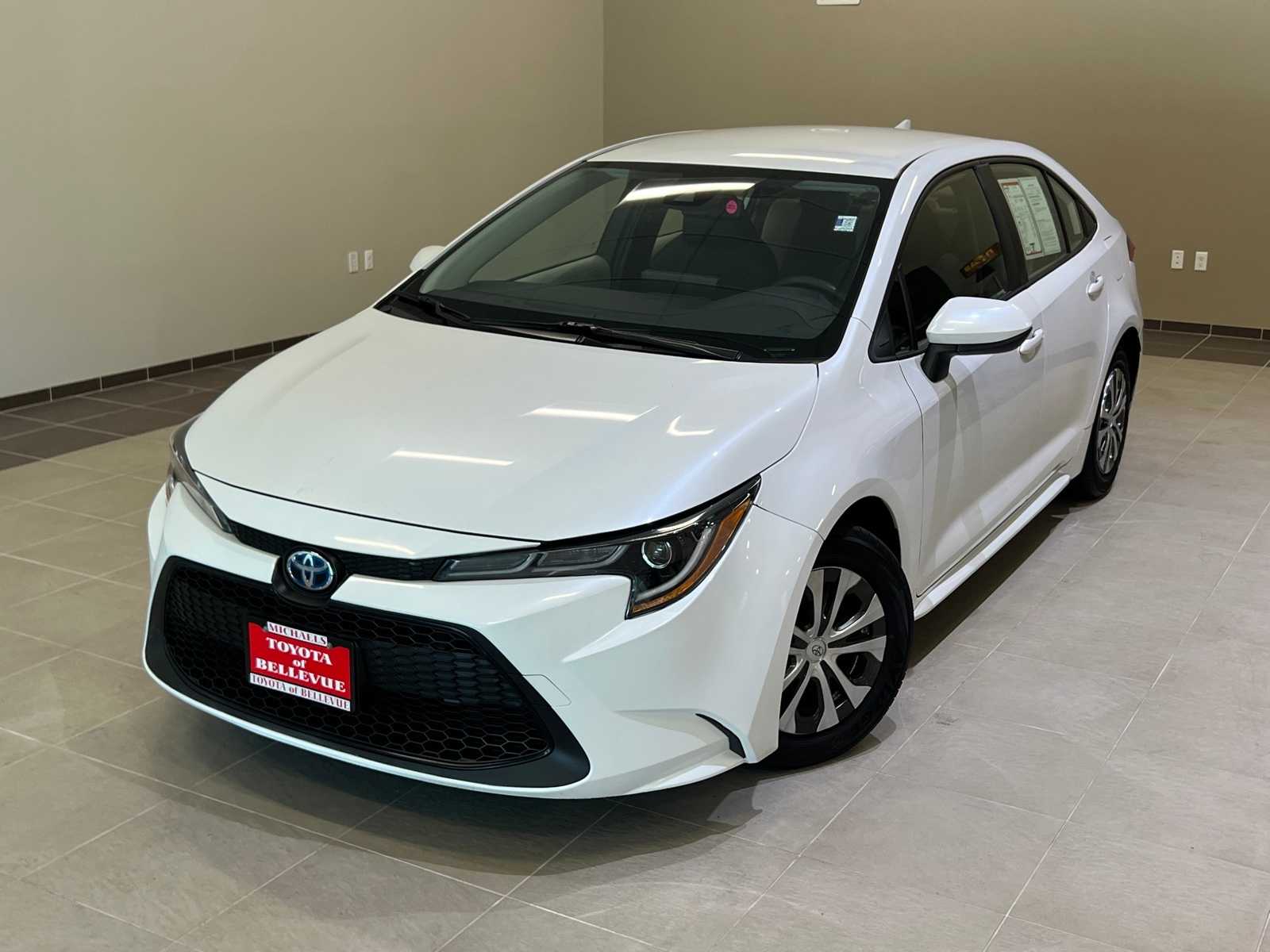 2022 Toyota Corolla LE -
                  Bellevue, WA